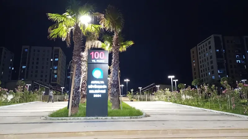 100.Yıl Parkı - Photo 3