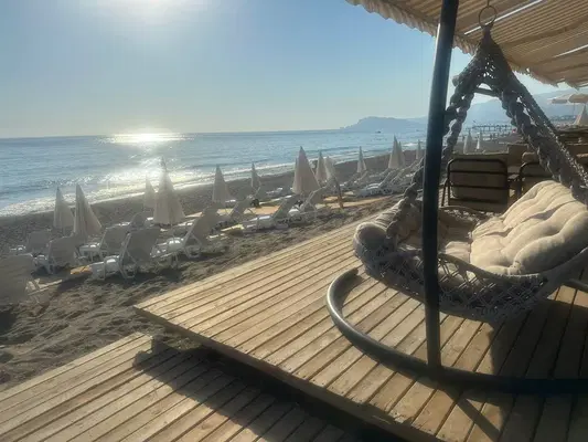 64. beach, Love Beach