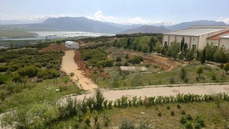 Akdeniz Universitesi Elmali Meslek Yuksekokulu - Photo 6