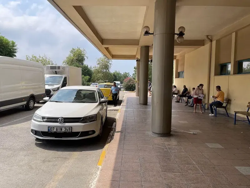 Akdeniz Üniversitesi Hastanesi Cerrahi Klinikleri - Photo 6