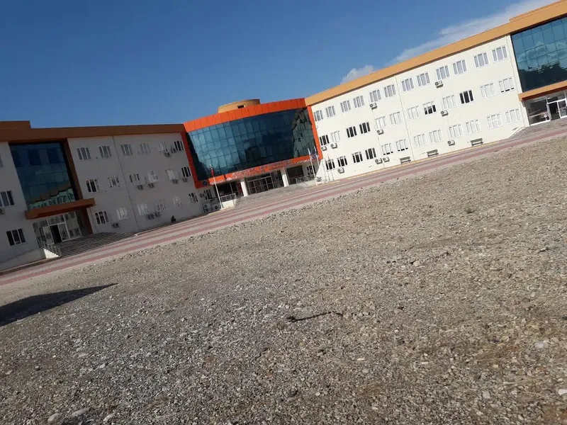 Akdeniz Üniversitesi Kumluca Meslek Yüksekokulu - Photo 2