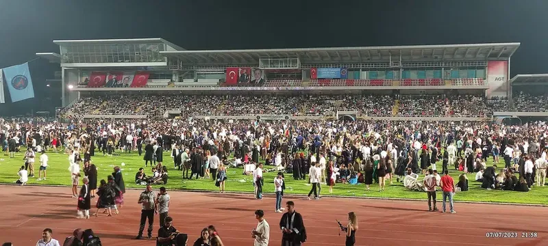 Akdeni̇z Üni̇versi̇tesi̇ Stadyumu - Photo 7