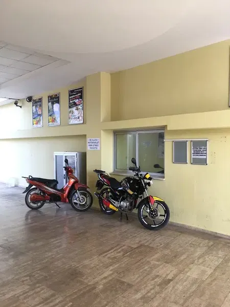 Akdeniz Üniversitesi Yakut Çarşısı - Photo 3