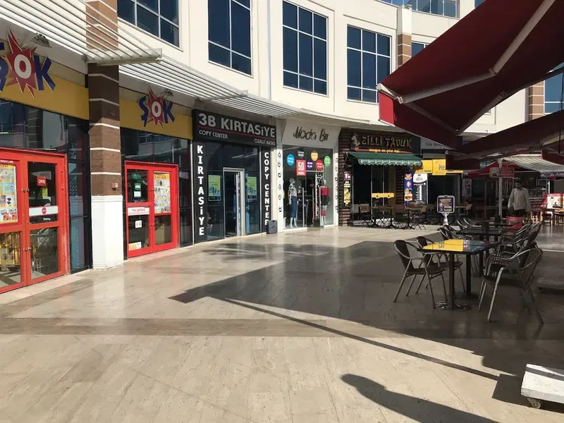 Akdeniz Üniversitesi Yakut Çarşısı - Photo 5