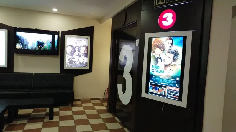 Otherwise the Megapole Cinemas - Photo 8