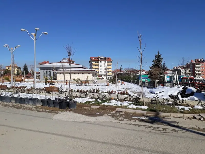 Akşehir Şehit Ömer Halisdemir Kültür Merkezi - Photo 4