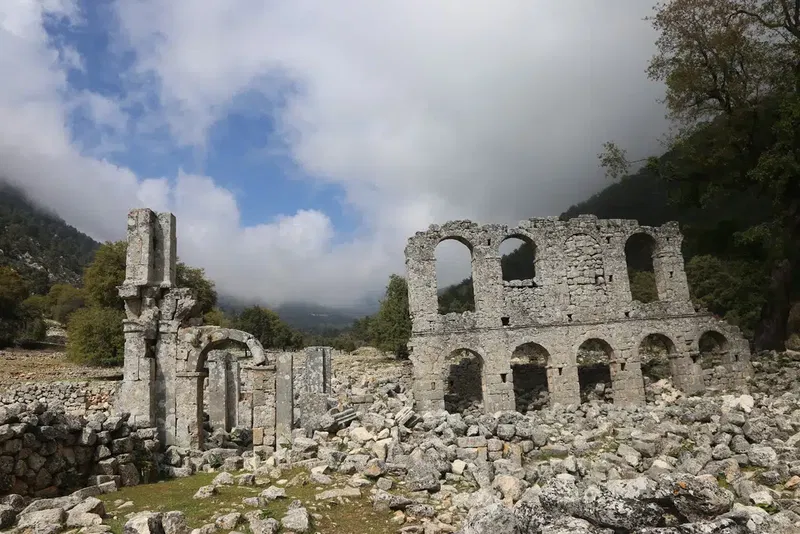 Ala Ki̇li̇se - Photo 1