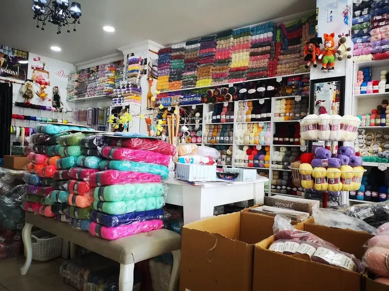 Alanya Alize Satış Noktası / Yarn & Wool / Garn & Wolle - Photo 8