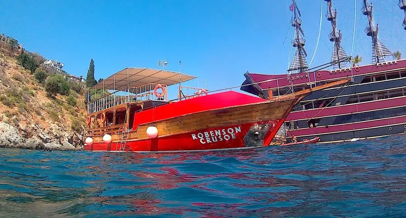 Amphora Dive Center - Photo 4