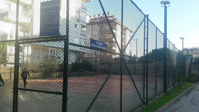 Alanya Belediyesi Tenis Kortu - Photo 3