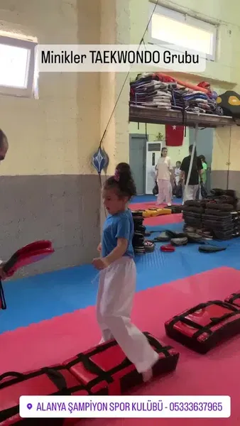 Alanya Şampi̇yon Spor Kulübü Taekwondo Ki̇ckboks Boks - Photo 7