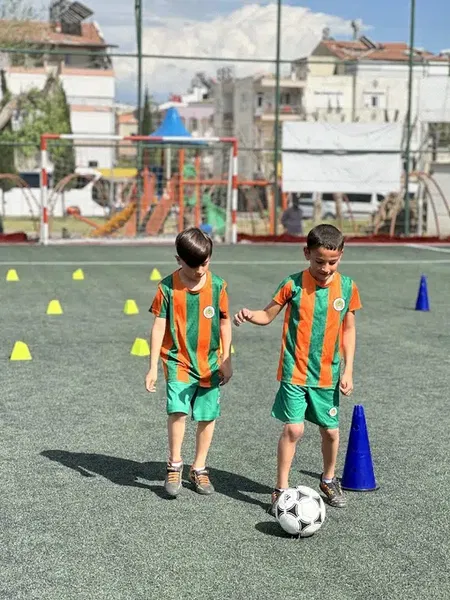 Alanyaspor Futbol Okulu - Photo 1