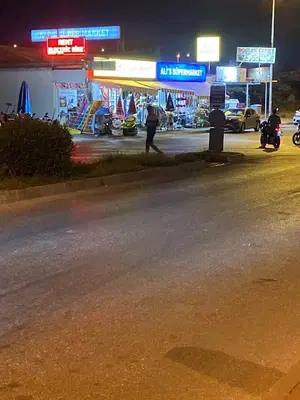 Ali's Market