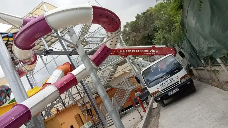 Alp & Efe Vi̇nç Platform - Photo 3