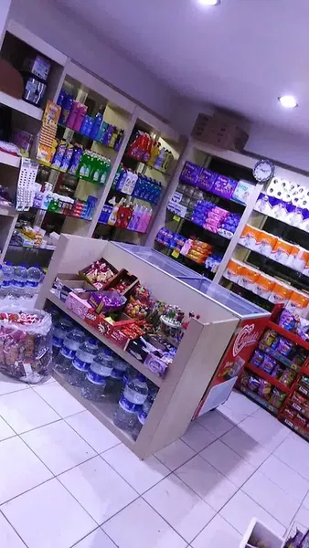 Altinay Market - Photo 2