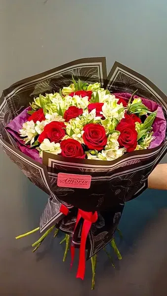 Amorisflowerhouse - Photo 6