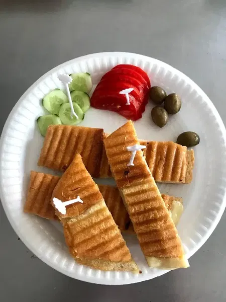 Anadolu Çam Cafe - Photo 4