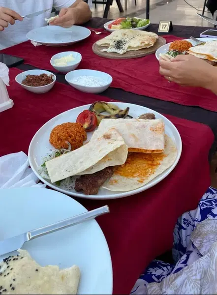 Anatolia BAR KEBAP&RESTAURANT - Photo 3
