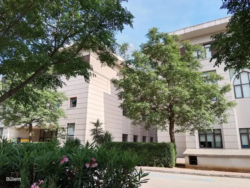 Antalya Bilim University - Photo 9