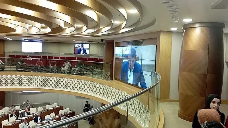 Antalya Metropolitan Municipality Service Building - Photo 10