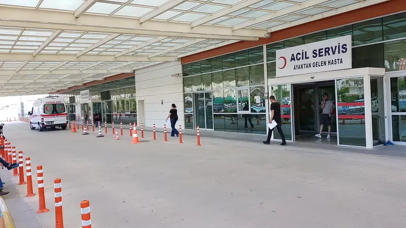 Antalya Eğitim Ve Arşiv Hastanesi Acil Servisi - Photo 2