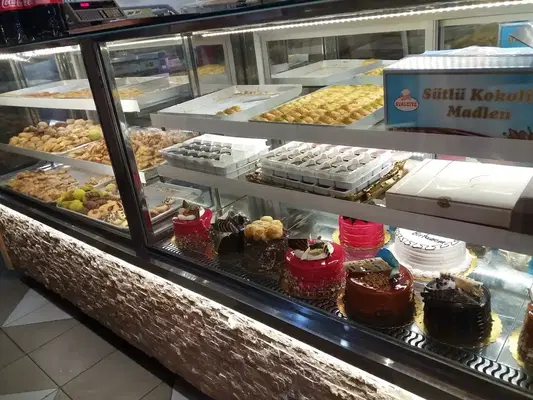 Antalya sipariş LOKMACI HÜSEYİN USTA TATLICI