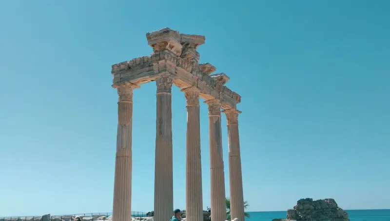 Apollon Tapınağı - Photo 8