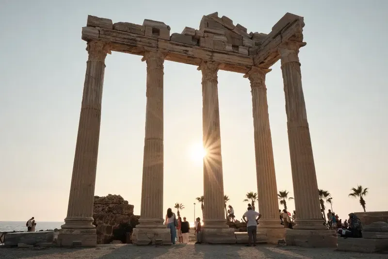 Apollon Tapınağı - Photo 10