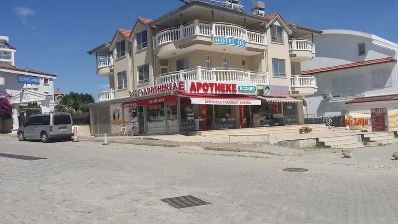 Apotheke Atlas - Photo 1