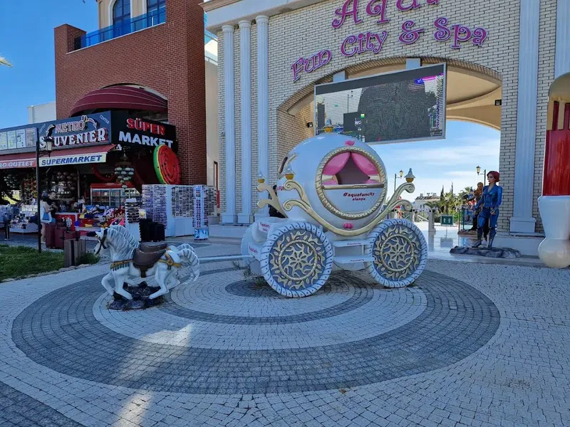 Aqua Fun City - Photo 10