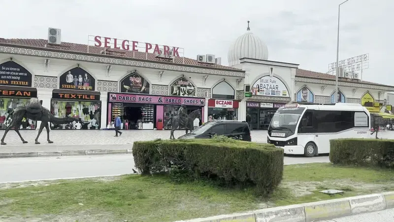 Arçeli̇k - Azi̇m Han Ti̇caret - Photo 2