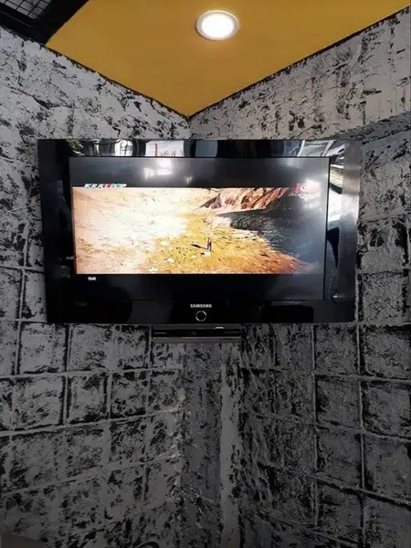 Ateş Elektroni̇k Televi̇zyoncu & Uyducu & Çanak Anten Tami̇r Montaj & Muratpaşa - Photo 10