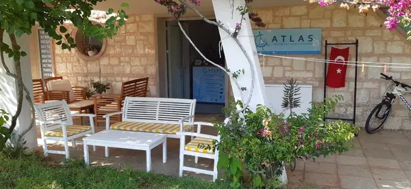 Atlas Laundry & Yacht Services
