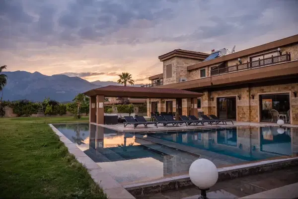 Aura Villas