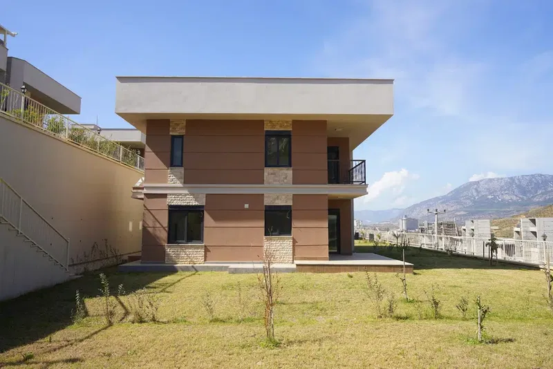 Avocado Village - Photo 3
