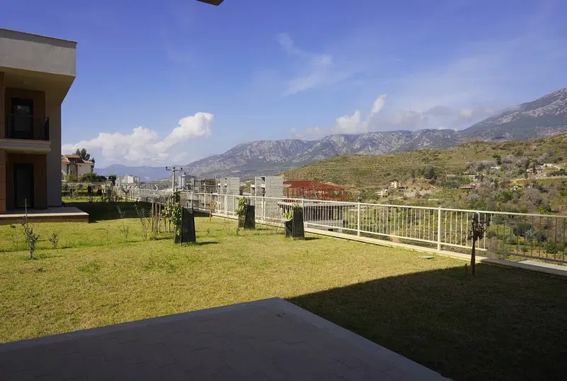 Avocado Village - Photo 10