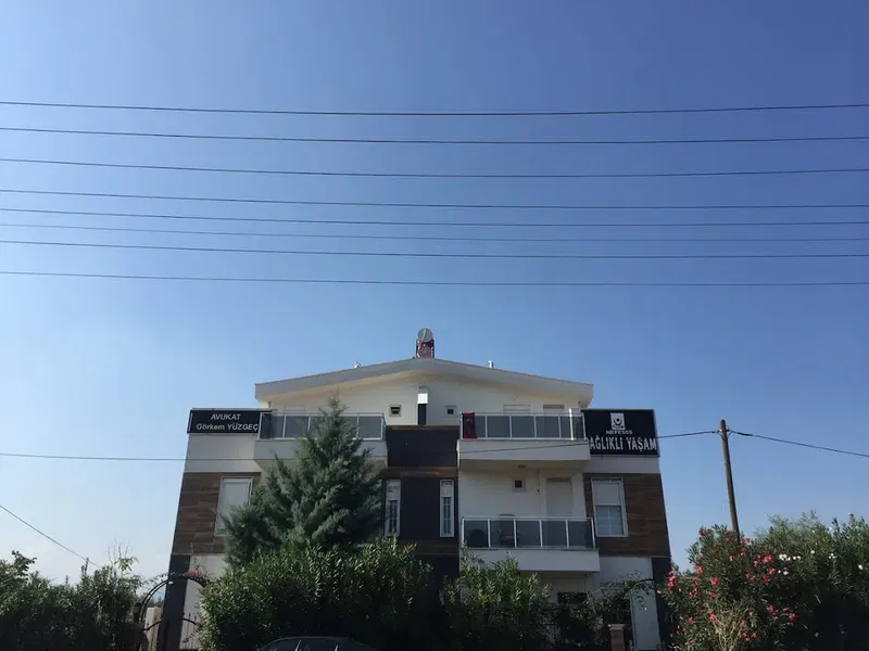 Avukat Görkem Yüzgeç - Photo 6