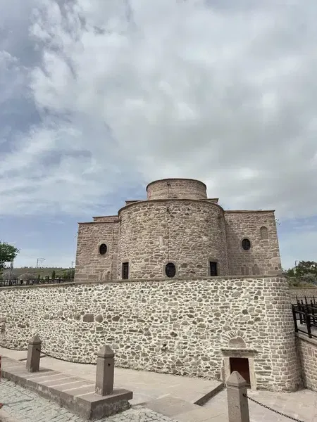 Hagia Eleni Church - Photo 1