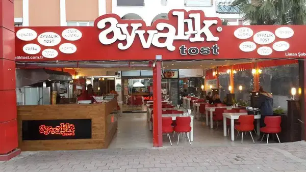 Ayvalık Tost liman