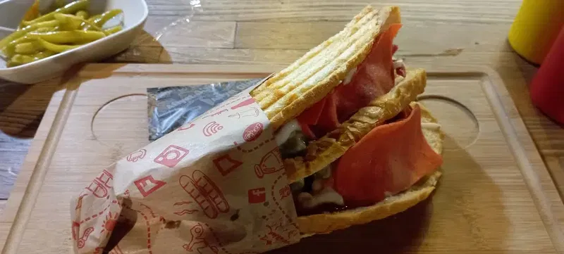 Ayvalık Tost liman - Photo 8