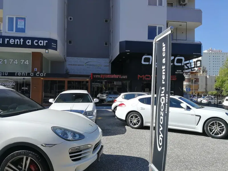 Ayza Motors - Photo 5