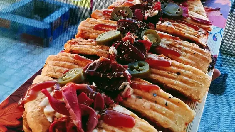 Baba Tost - Photo 1