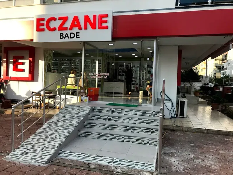 Bade Eczanesi - Photo 3