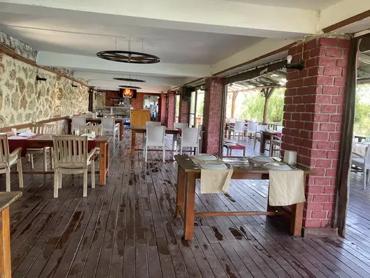 Baraj restaurant