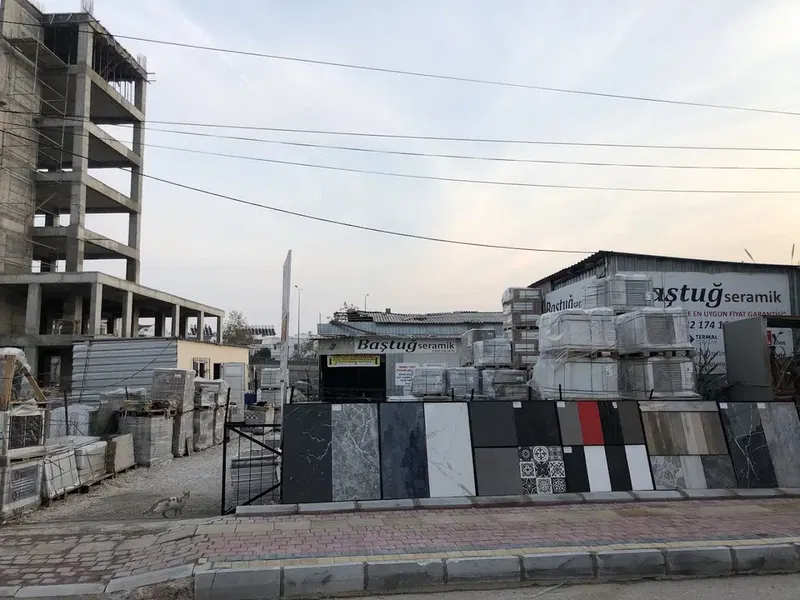 Baştuğ Seramik - Photo 2