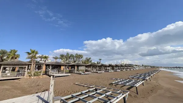 Beach Bar