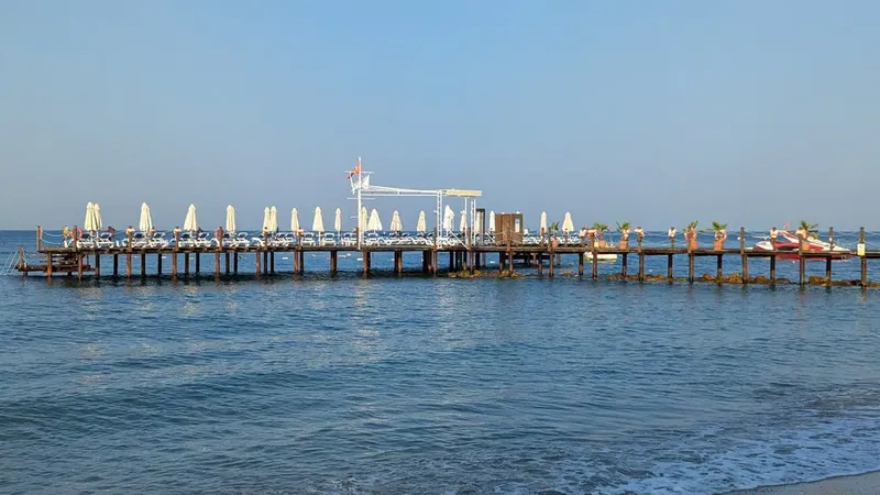 Beach view - Photo 4