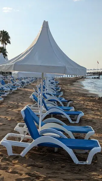 Beach view - Photo 5