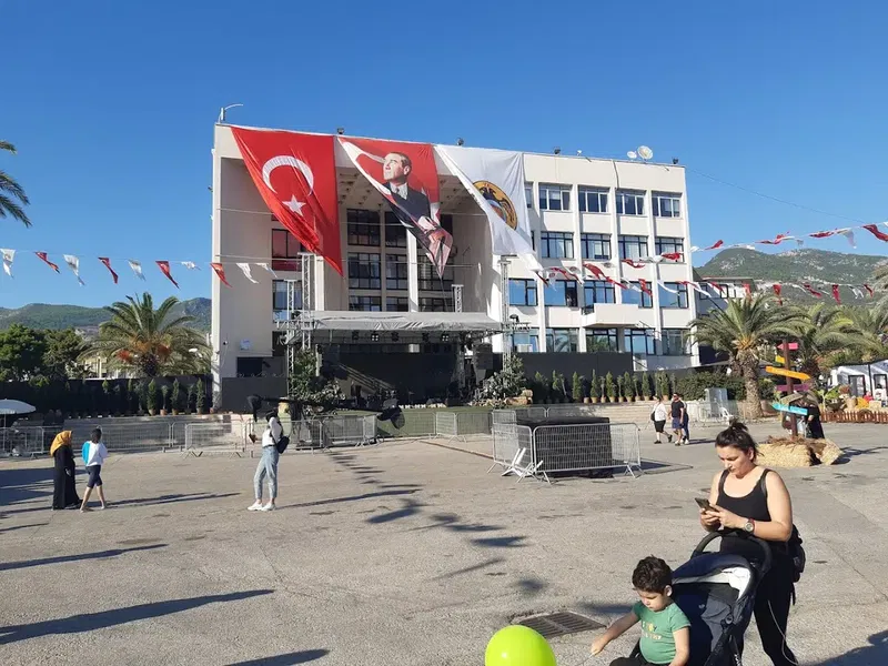 Belediye Otoparkı - Photo 10