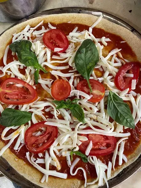 Bella Pi̇zza - Photo 2